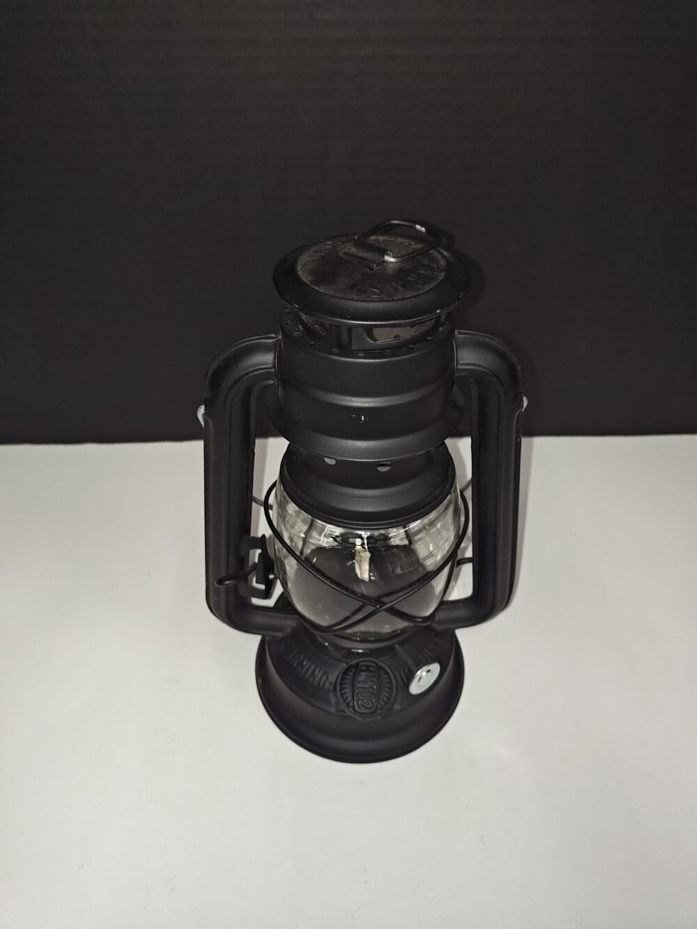 VTG Lamplight Farms Lantern Oil Lamp HM102 Black Rustic Decor Railroad Camping